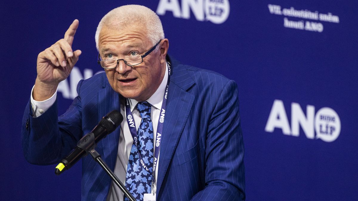 Poslankyně STAN žádá stažení Faltýnka z kandidátky. Založila petici